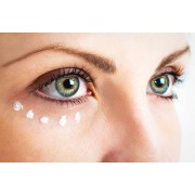 Уход за кожей вокруг глаз